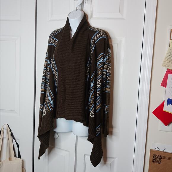 Romeo and Juliet Couture Southwestern Print Cardigan Size L - Picture 3 of 9